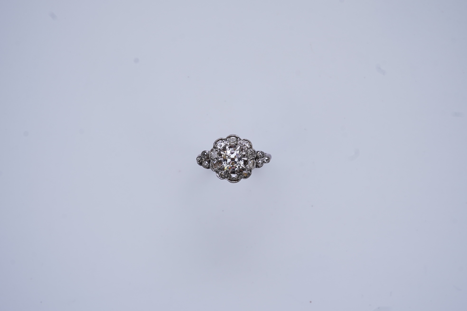 A diamond ring, early 20th century
